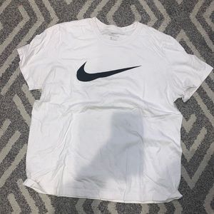 Nike t shirt